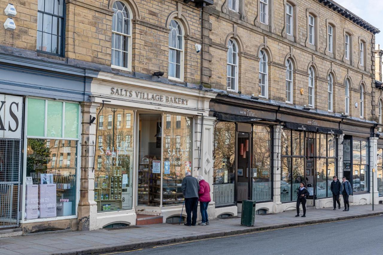 Riverside Balcony Apartment With Parking Just Minutes To Saltaire Shipley (West Yorkshire) Exterior foto